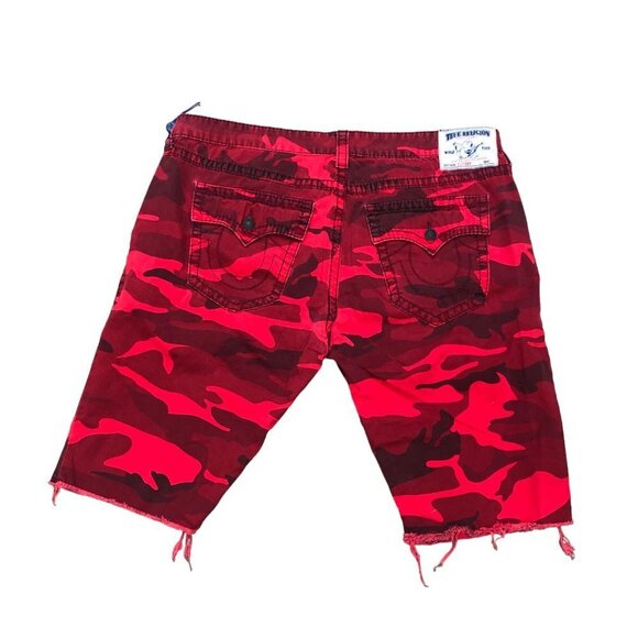 Vintage True Religion Jeans Size 46 Shorts CUT OFF Red Camo - Picture 4 of 6